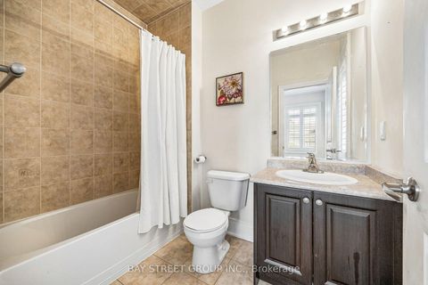 Photo 35 at 39 Harley Drive, Vellore Village, Vaughan