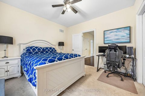 Photo 39 at 39 Harley Drive, Vellore Village, Vaughan