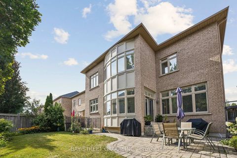 Photo 46 at 39 Harley Drive, Vellore Village, Vaughan