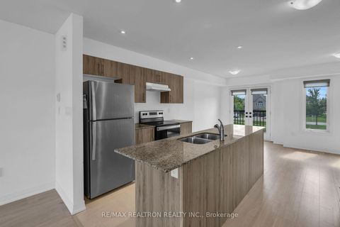 Photo 14 at 59 Fairlane Avenue, Painswick South, Barrie