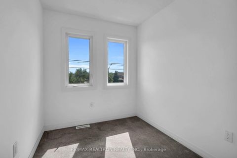 Photo 25 at 59 Fairlane Avenue, Painswick South, Barrie