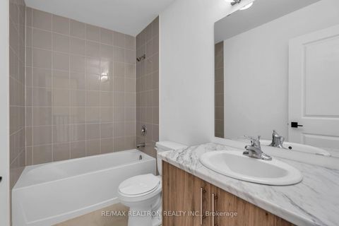 Photo 27 at 59 Fairlane Avenue, Painswick South, Barrie