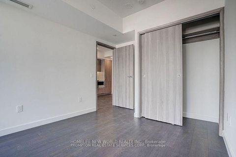 Photo 14 at 538 - 1 Concord Cityplace Way, Waterfront Communities C1, Toronto