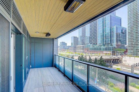 Photo 19 at 538 - 1 Concord Cityplace Way, Waterfront Communities C1, Toronto