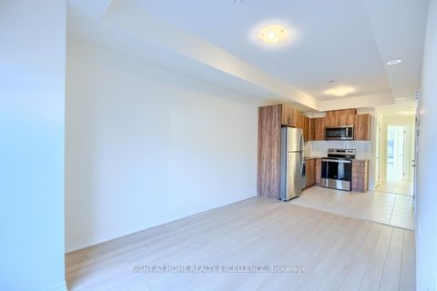 Photo 4 at 16 - 235 Mclevin Avenue E, Malvern, Toronto