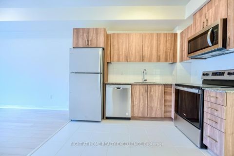 Photo 6 at 16 - 235 Mclevin Avenue E, Malvern, Toronto