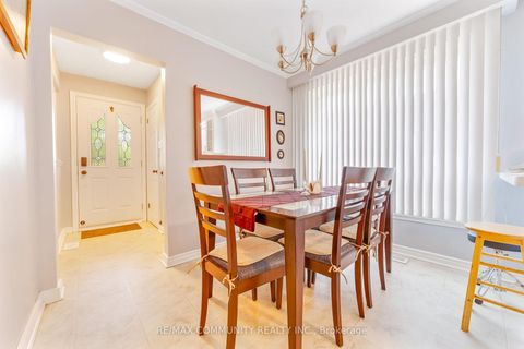 Photo 12 at 764 Brimley Road, Bendale, Toronto