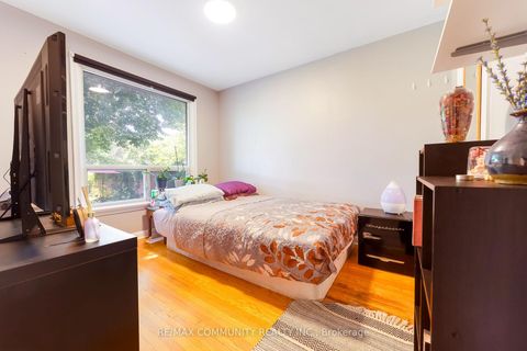 Photo 19 at 764 Brimley Road, Bendale, Toronto