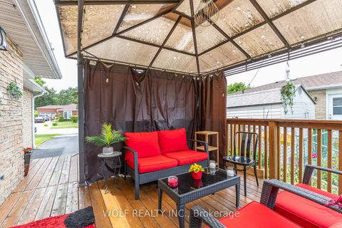 Photo 5 at 114 John Tabor Trail, Malvern, Toronto