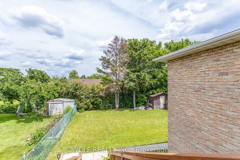 Photo 7 at 114 John Tabor Trail, Malvern, Toronto