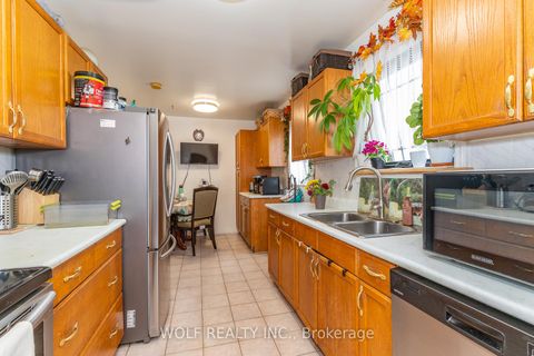 Photo 13 at 114 John Tabor Trail, Malvern, Toronto