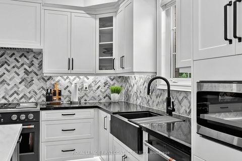 Photo 14 at 36 Regalia Way, Shore, Barrie