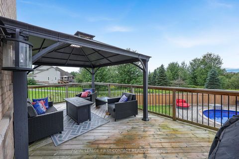 Photo 18 at 36 Regalia Way, Shore, Barrie