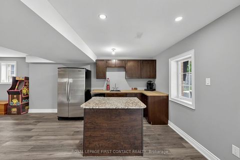 Photo 37 at 36 Regalia Way, Shore, Barrie