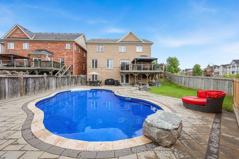 Photo 39 at 36 Regalia Way, Shore, Barrie