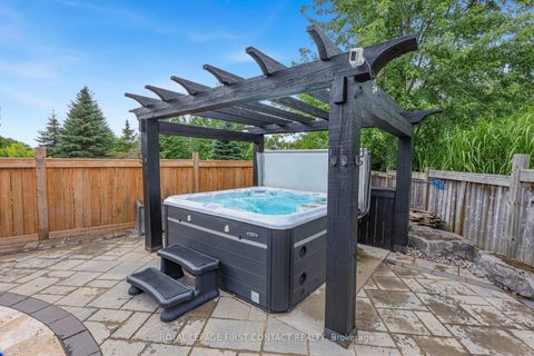 Photo 40 at 36 Regalia Way, Shore, Barrie