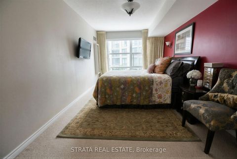 Photo 14 at 304 - 11 St Joseph Street, Bay Street Corridor, Toronto