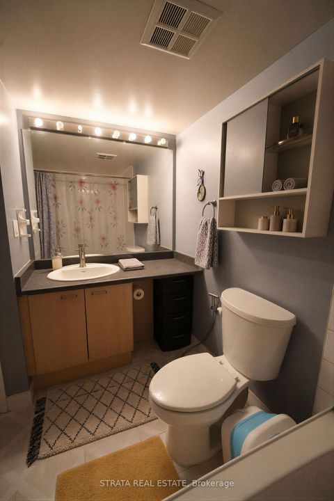 Photo 17 at 304 - 11 St Joseph Street, Bay Street Corridor, Toronto