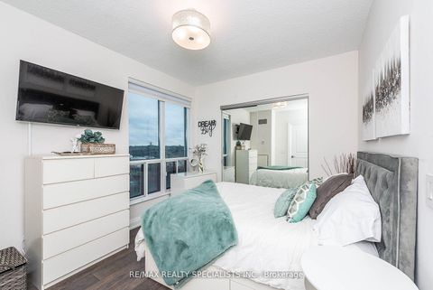 Photo 8 at 1114 - 2083 Lake Shore Boulevard W, Mimico, Toronto