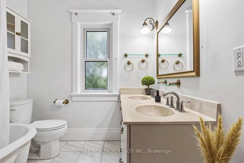 Photo 9 at 7 Sykes Avenue, Weston, Toronto