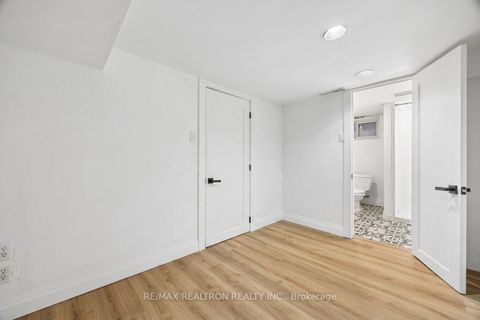 Photo 19 at 7 Sykes Avenue, Weston, Toronto