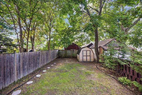 Photo 22 at 7 Sykes Avenue, Weston, Toronto