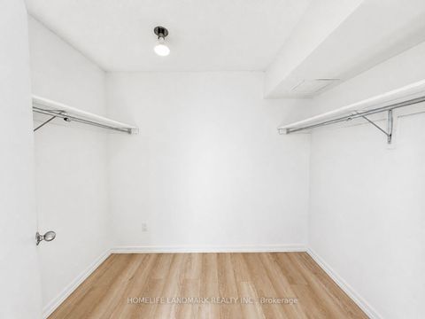 Photo 14 at 917 - 2460 Eglinton Avenue E, Eglinton East, Toronto