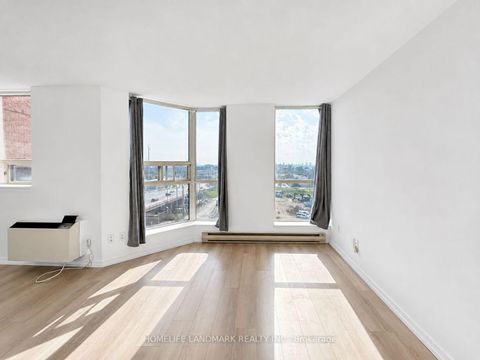 Photo 17 at 917 - 2460 Eglinton Avenue E, Eglinton East, Toronto