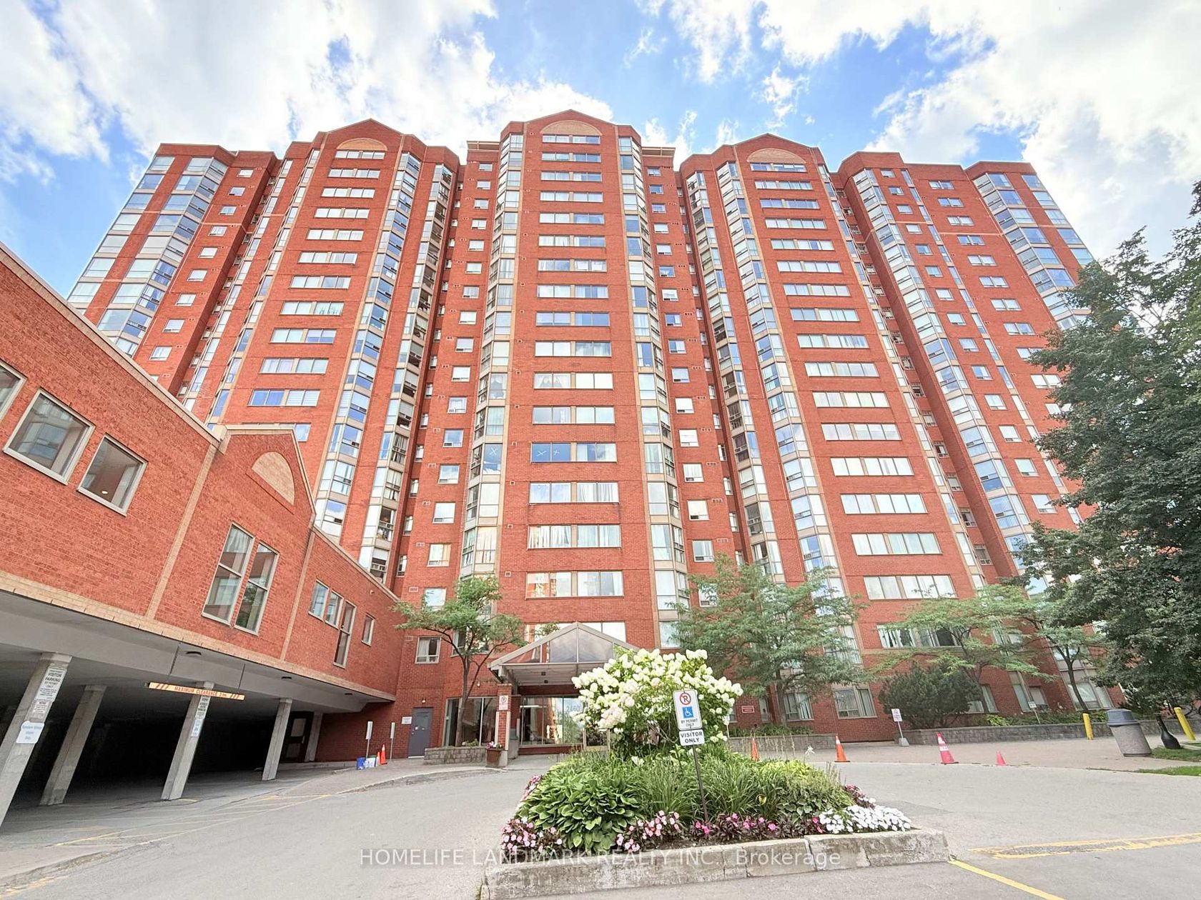 917 - 2460 Eglinton Avenue E, Eglinton East, Toronto 