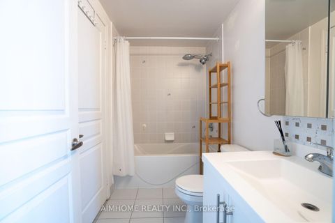 Photo 9 at 3202 - 2240 Lakeshore Boulevard W, Mimico, Toronto