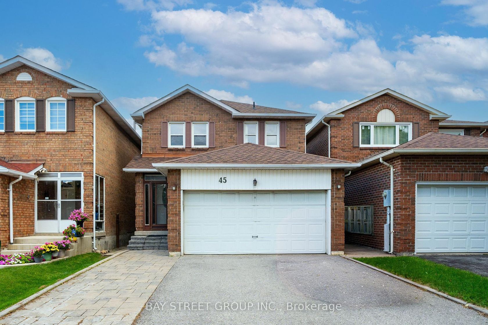 45 Thurman Road, Lakeview Estates, Vaughan photo number 2