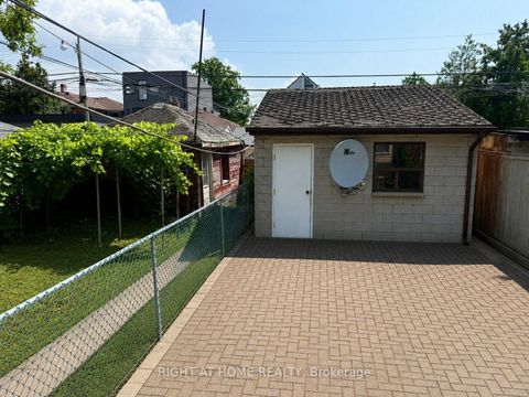 Photo 27 at 665 Ossington Avenue, Little Italy, Toronto