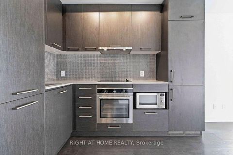 Photo 7 at 4606 - 87 Peter Street, Waterfront Communities C1, Toronto