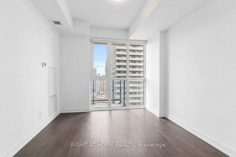 Photo 10 at 4606 - 87 Peter Street, Waterfront Communities C1, Toronto