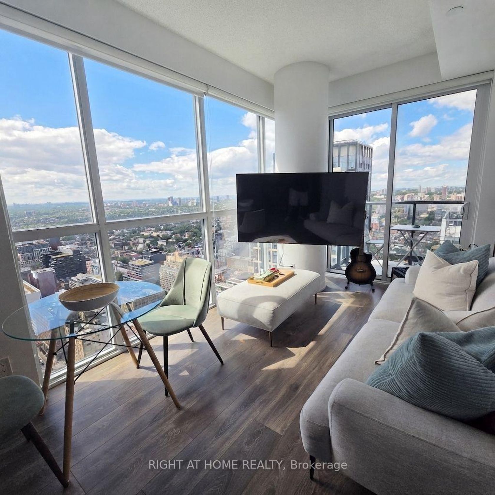 4606 - 87 Peter Street, Waterfront Communities C1, Toronto 