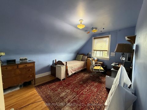 Photo 9 at 112 Yore Road, Greenbrook, Toronto