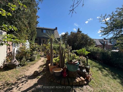 Photo 24 at 112 Yore Road, Greenbrook, Toronto
