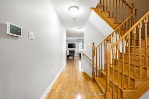 Photo 3 at 39 STOYELL Drive, Jefferson, Richmond Hill
