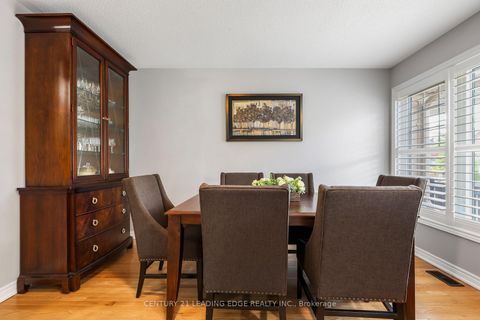 Photo 4 at 39 STOYELL Drive, Jefferson, Richmond Hill