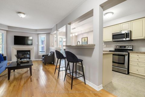 Photo 7 at 39 STOYELL Drive, Jefferson, Richmond Hill