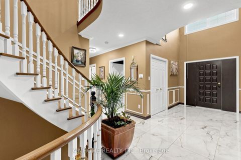Photo 3 at 93 Clarinda Drive, Bayview Village, Toronto