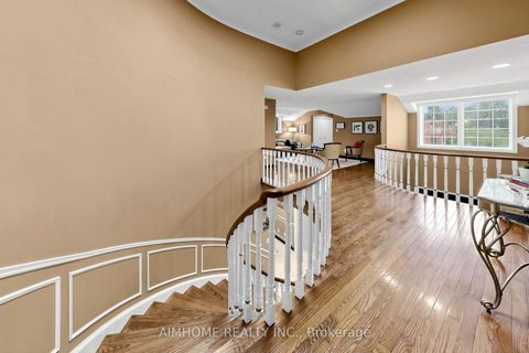 Photo 13 at 93 Clarinda Drive, Bayview Village, Toronto