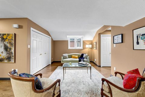 Photo 15 at 93 Clarinda Drive, Bayview Village, Toronto
