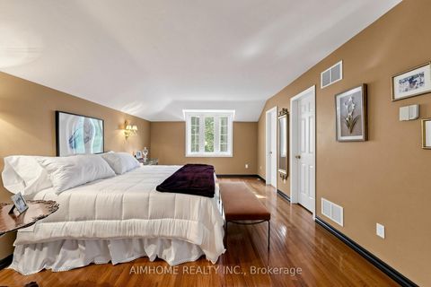Photo 16 at 93 Clarinda Drive, Bayview Village, Toronto