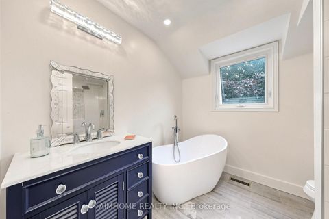 Photo 22 at 93 Clarinda Drive, Bayview Village, Toronto