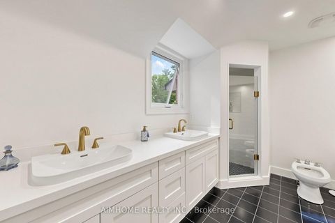 Photo 23 at 93 Clarinda Drive, Bayview Village, Toronto