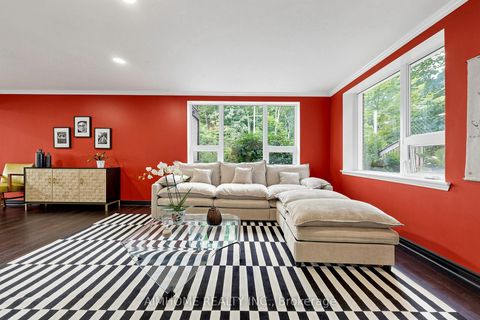 Photo 27 at 93 Clarinda Drive, Bayview Village, Toronto