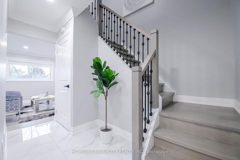 Photo 7 at 4 - 50 Silverbell Grove, Malvern, Toronto