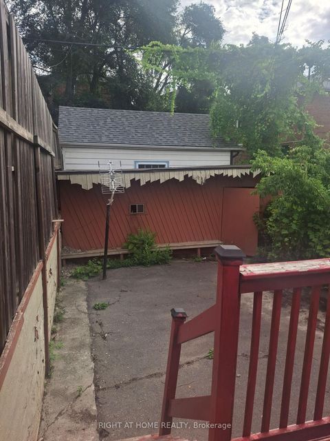 Photo 2 at 523 Caledonia Road, Fairbank, Toronto