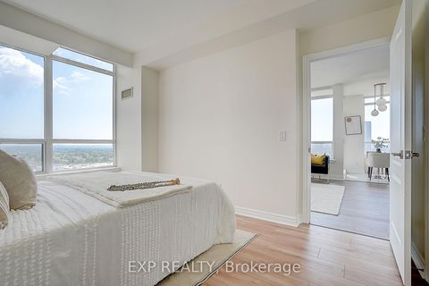 Photo 18 at 1404 - 60 Disera Drive, Beverley Glen, Vaughan